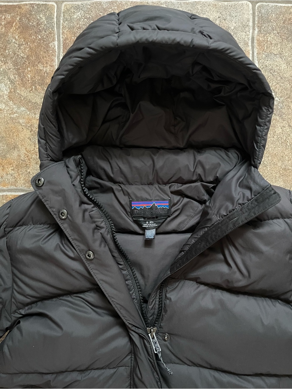Women's Silent Down Long Parka - Picture 3 of 11